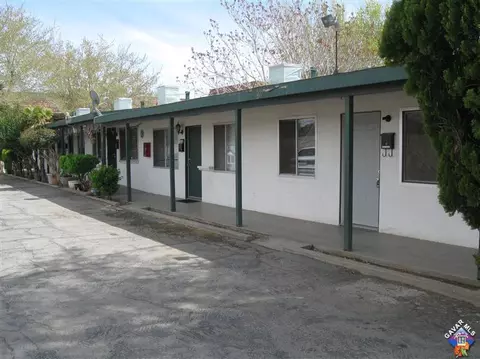38130 11th St E, Palmdale, CA 93550 photo 1