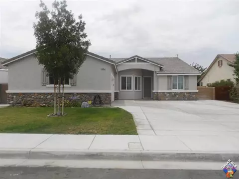 38201 Grant Dr, Palmdale, CA 93552 photo 1
