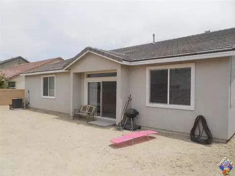 38201 Grant Dr, Palmdale, CA 93552 photo 15
