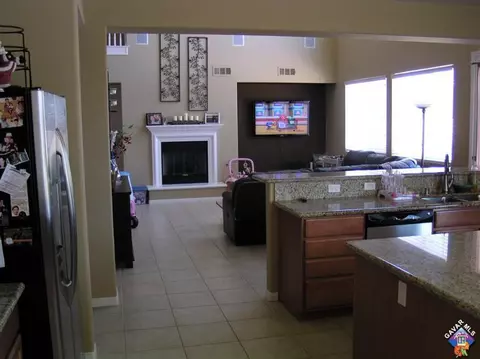4371 Paddock Way, Lancaster, CA 93536 photo 6