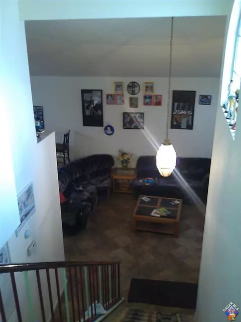 44815 Benald St, Lancaster, CA 93535 photo 2
