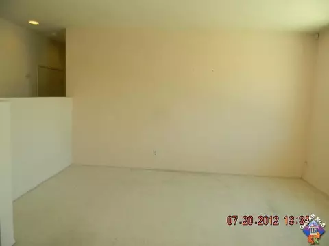45819 17th St, Lancaster, CA 93534 photo 3