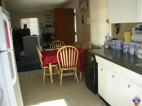 44447 12th St, Lancaster, CA 93534 photo 3