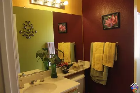 37101 Agate Ct, Palmdale, CA 93550 photo 7