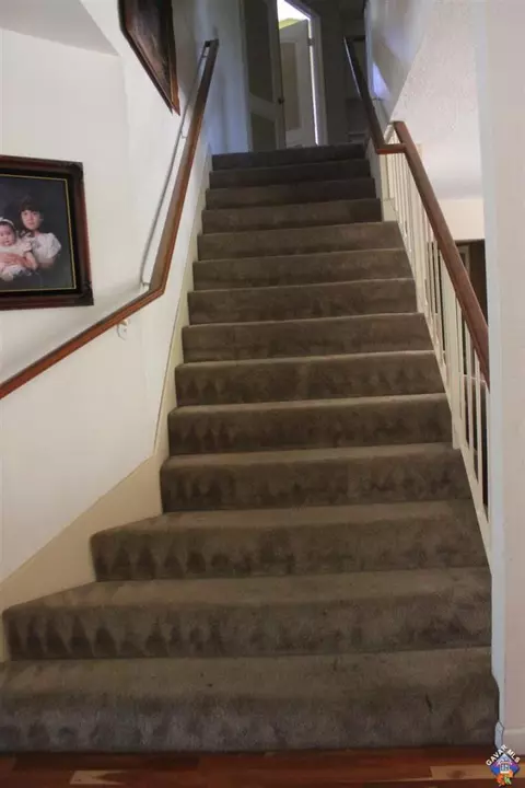 37101 Agate Ct, Palmdale, CA 93550 photo 8