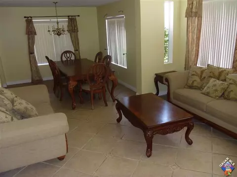 1843 Mesa Dr, Lancaster, CA 93535 photo 6