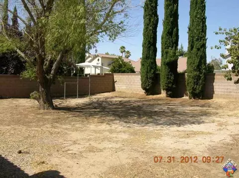 43533 Yaffa St, Lancaster, CA 93535 photo 5