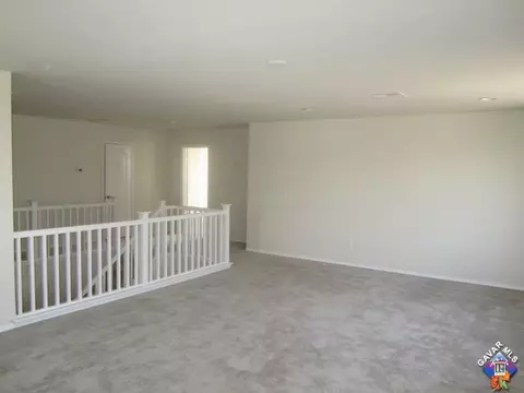 38167 Desert Hawk Dr, Palmdale, CA 93552 photo 10