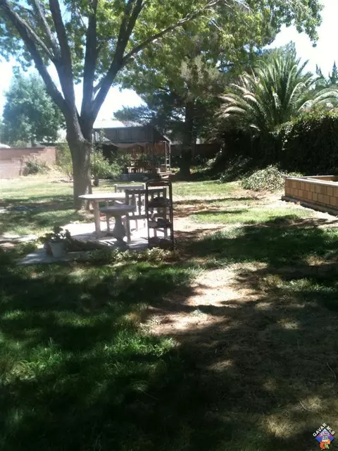 43008 Ed Halley Pl, Lancaster, CA 93536 photo 7
