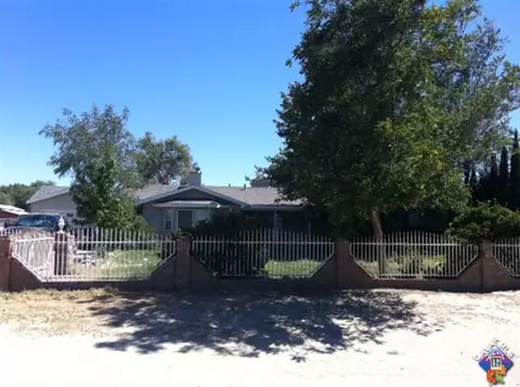 3236 E Avenue H8, Lancaster, CA 93535 photo 1