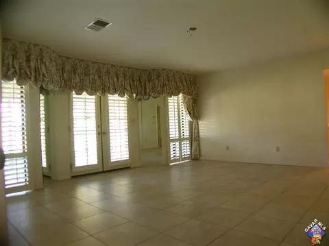 32011 Masters Pl, Llano, CA 93544 photo 9
