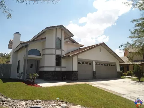 45814 Picadilly St, Lancaster, CA 93534 photo 3