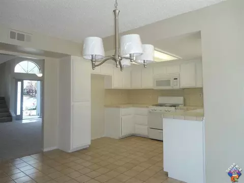 45814 Picadilly St, Lancaster, CA 93534 photo 10