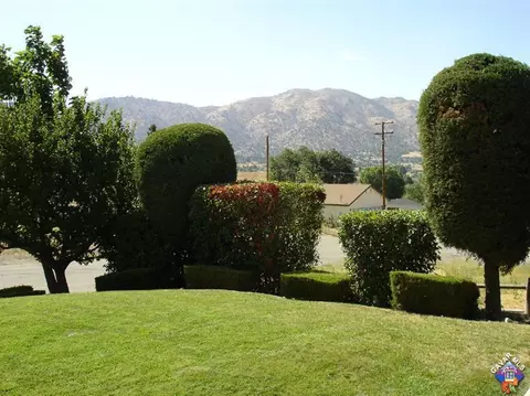 22300 Briarwood St, Tehachapi, CA 93561 photo 18