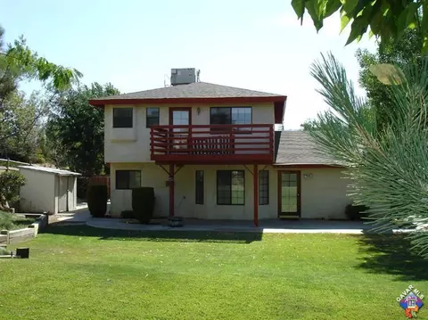 22300 Briarwood St, Tehachapi, CA 93561 photo 4