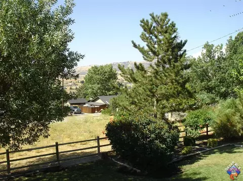 22300 Briarwood St, Tehachapi, CA 93561 photo 13