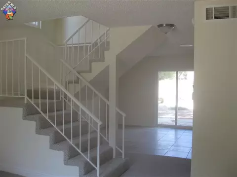 607 E Ivesbrook St, Lancaster, CA 93535 photo 7