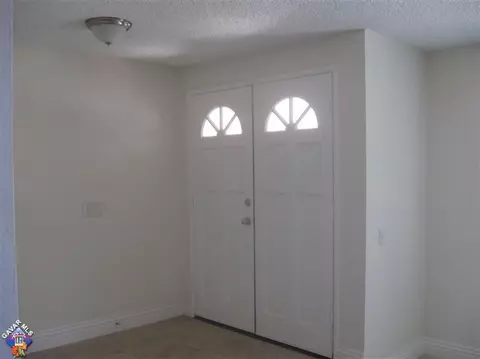 607 E Ivesbrook St, Lancaster, CA 93535 photo 15
