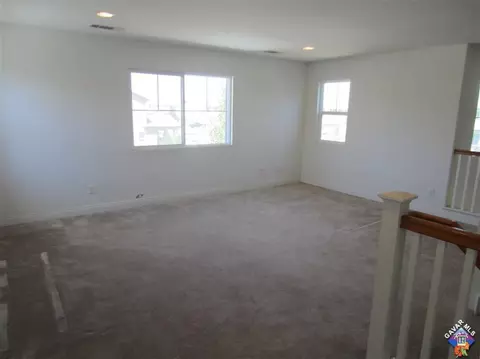 43444 Hampton St, Lancaster, CA 93536 photo 5