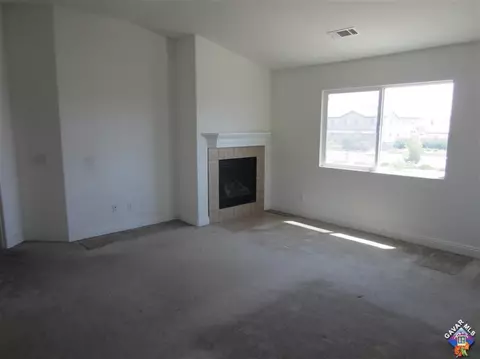43444 Hampton St, Lancaster, CA 93536 photo 6