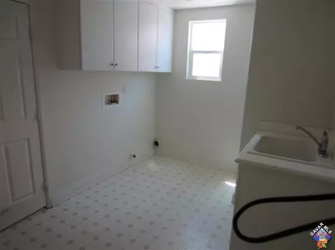 43444 Hampton St, Lancaster, CA 93536 photo 8