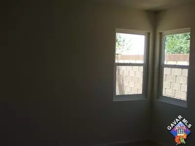 45303 E 7th St, Lancaster, CA 93535 photo 6