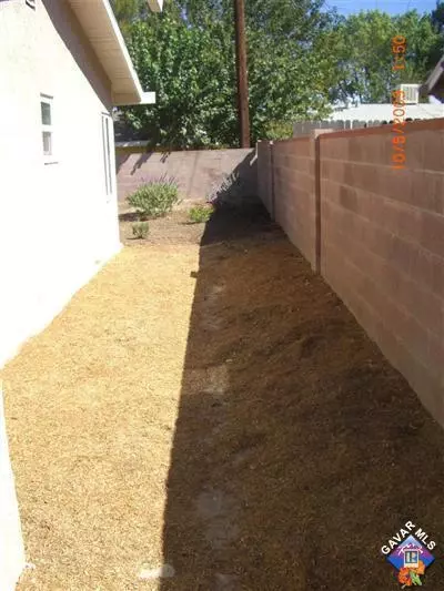 45436 Sancroft Ave, Lancaster, CA 93535 photo 3