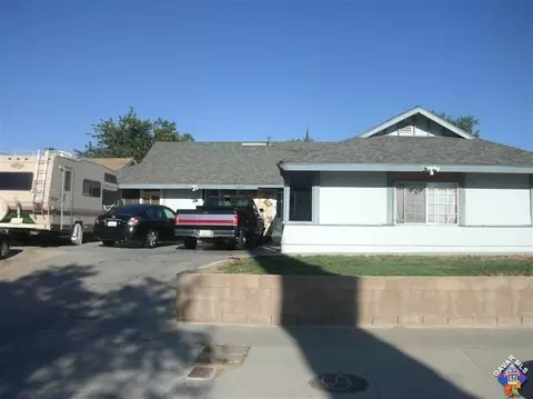45146 17th St, Lancaster, CA 93534 photo 2