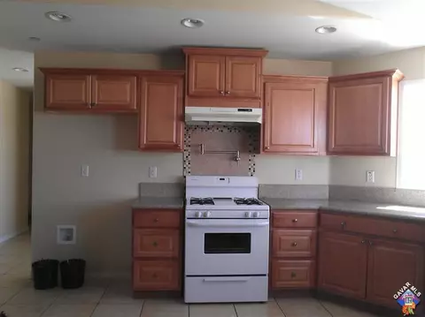 47811 E 27th St, Lancaster, CA 93535 photo 4