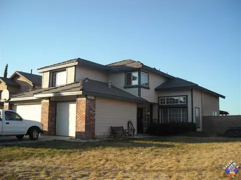 3125 Shale Rd, Palmdale, CA 93550 photo 2