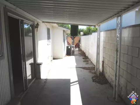 37529 E 4th St, Palmdale, CA 93550 photo 18