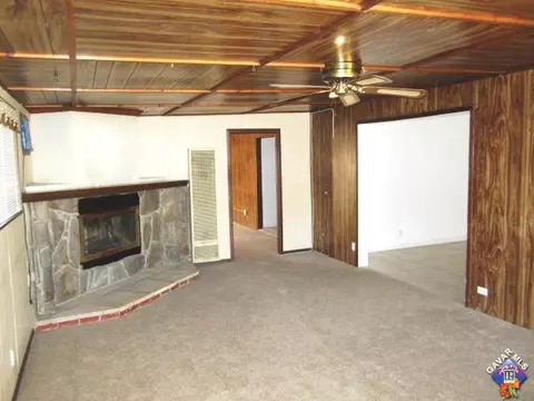 37529 E 4th St, Palmdale, CA 93550 photo 9