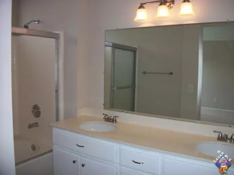 44222 Fenner Ave, Lancaster, CA 93536 photo 12