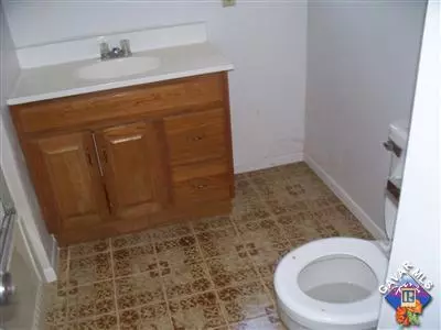 34645 165th St, Llano, CA 93544 photo 3