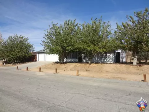 39724 174th St, Palmdale, CA 93591 photo 1