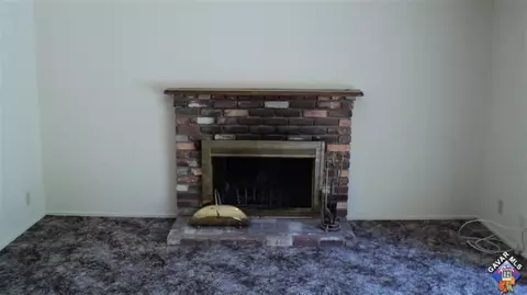 606 E Pondera St, Lancaster, CA 93535 photo 4