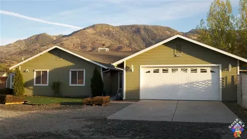 27530 Goldrush Ct, Tehachapi, CA 93561 photo 1
