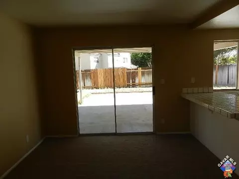 37200 45th St, Palmdale, CA 93552 photo 9
