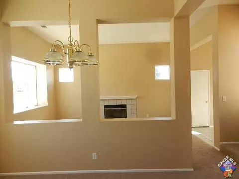 37200 45th St, Palmdale, CA 93552 photo 6