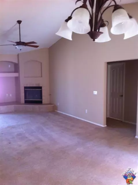 43932 Johns Ct, Lancaster, CA 93536 photo 4