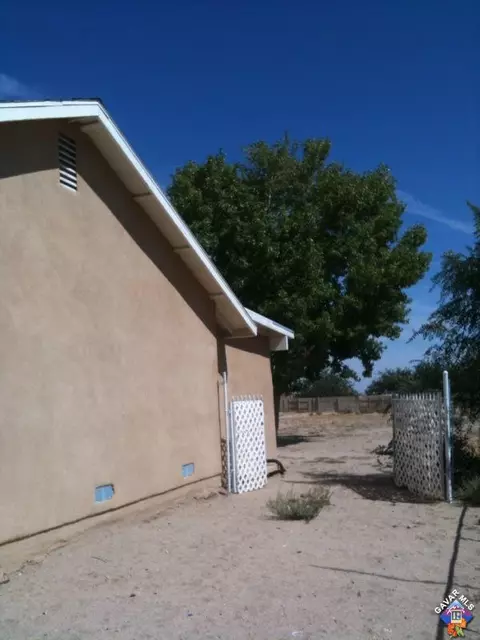 38956 162nd St, Palmdale, CA 93591 photo 5