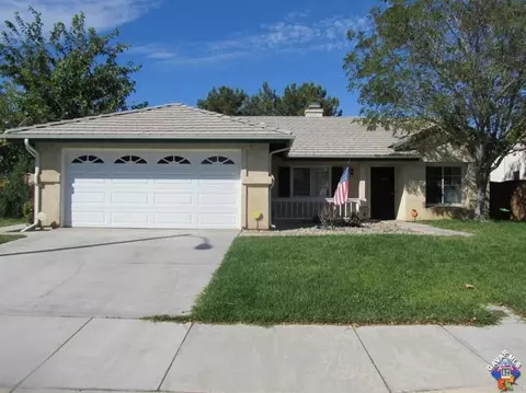 45539 Barrymore Ave, Lancaster, CA 93534 photo 1