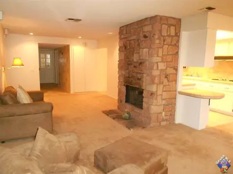 145 Eagle Ln, Palmdale, CA 93551 photo 4