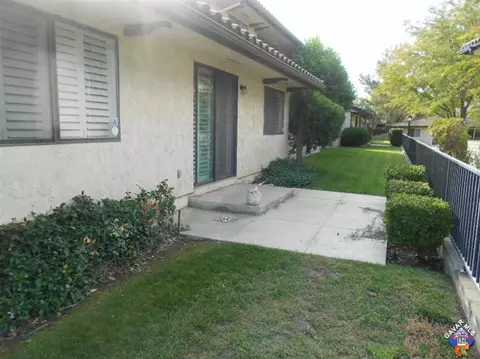 145 Eagle Ln, Palmdale, CA 93551 photo 3