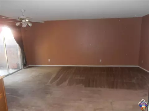 43739 Mona St, Lancaster, CA 93535 photo 3