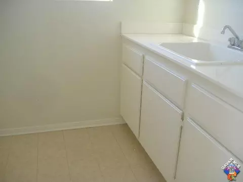 36748 E 37th St, Palmdale, CA 93550 photo 8