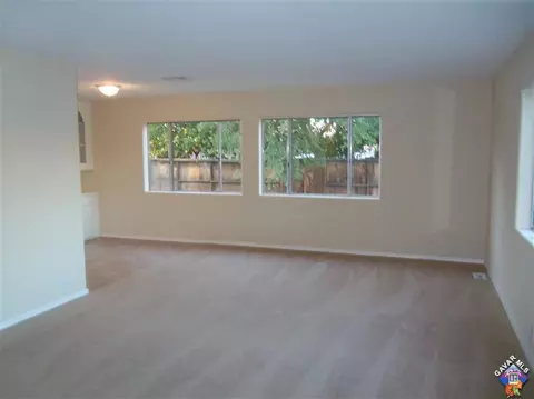 38605 4th St, Palmdale, CA 93550 photo 6