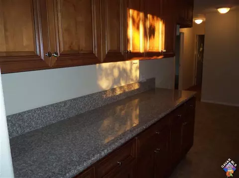 38605 4th St, Palmdale, CA 93550 photo 3