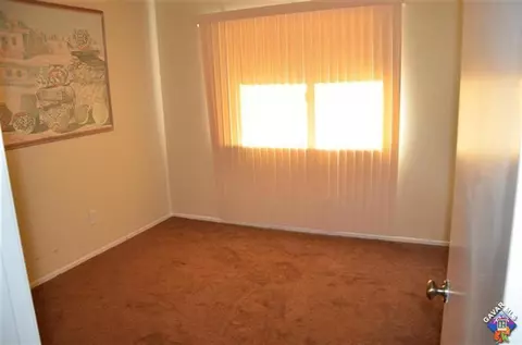 3032 Avenue S4 E, Palmdale, CA 93550 photo 7