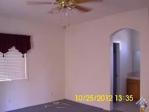 2706 End Ct, Lancaster, CA 93536 photo 2